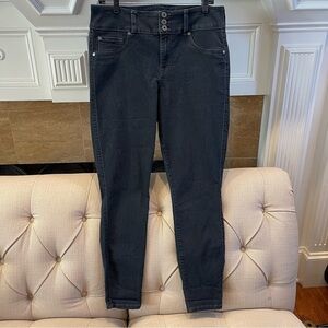 BP: Torrid Denim Size 14R Jegging Super Stretch Dark Wash High Rise 3 Button Fly